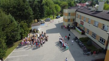 Piknik Rodzinny w Szkole Podstawowej nr 7 w Jarosławiu